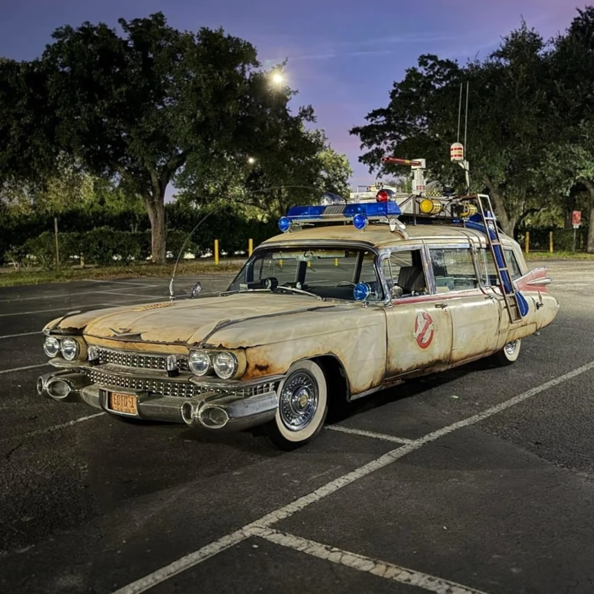 CAZAFANTASMAS / ECTO-1